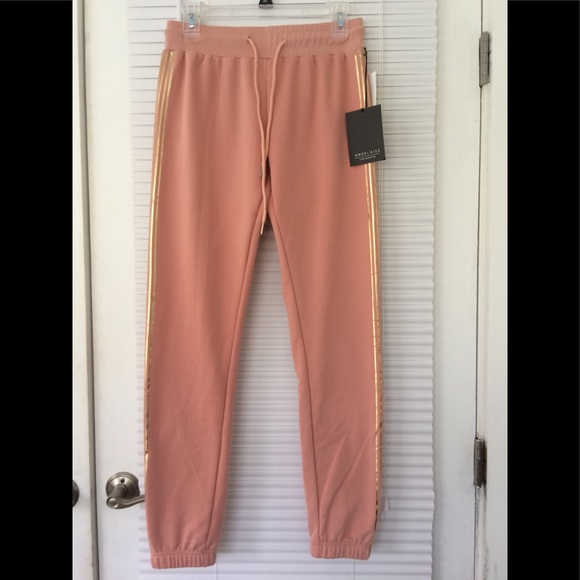 Angel Kiss Pants - NWT Angel Kiss Los Angeles Sweatpants Jr. Medium